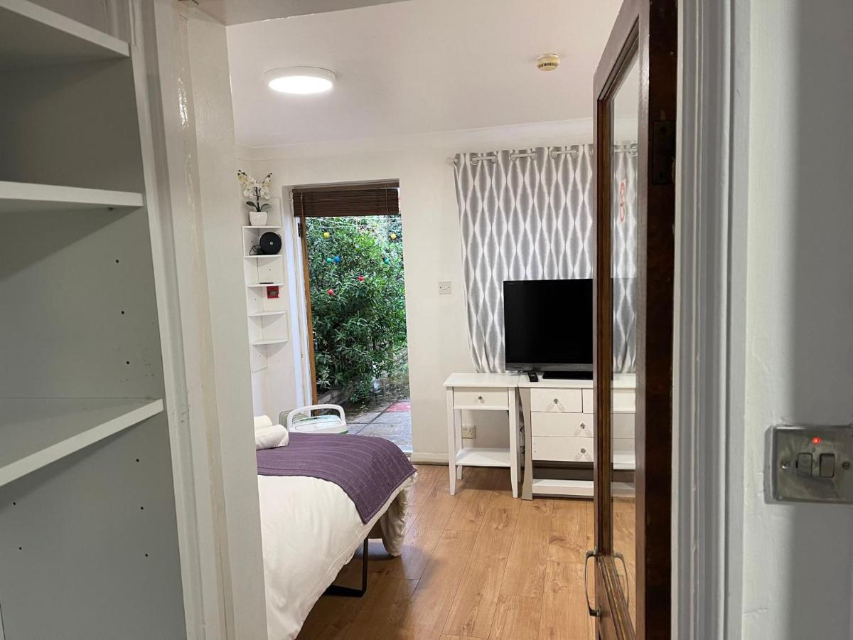 Studio Room In Brighton City Centre Экстерьер фото